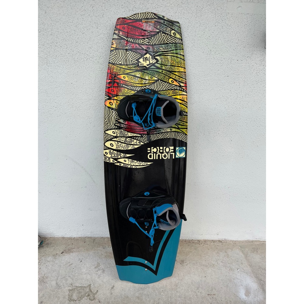 Liquid Force Tripline Wakeboard 130 Wake Board Bindings